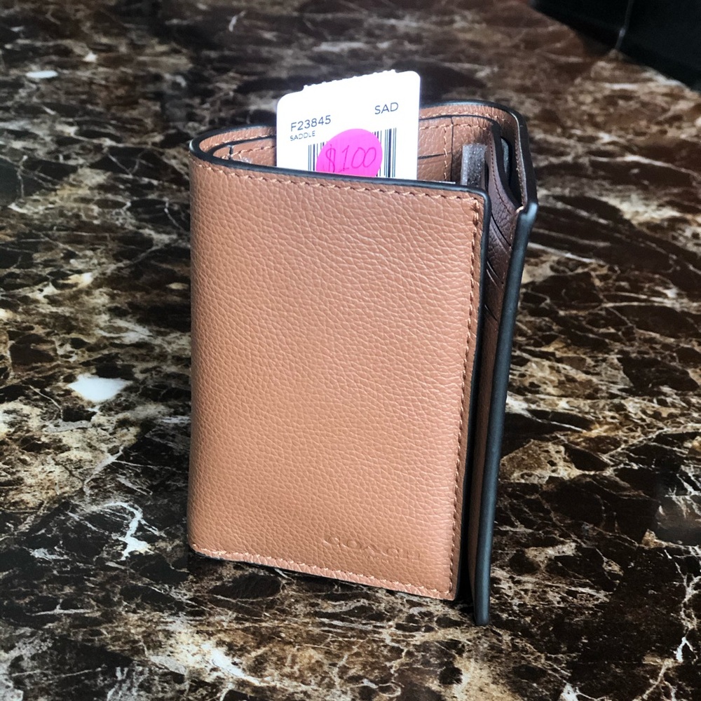 Men’s Coach wallet